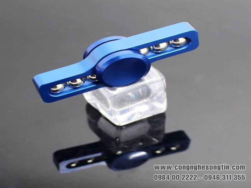 con-quay-2-canh-6-bi-spinner-6-metal-balls-fidget-spinner